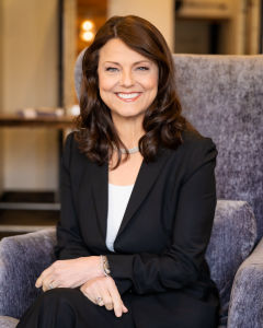 Headshot Booth, Event Photographer, Portrait Booth, Photo Booth, Prom, Event Photography, Team Photo, Business Photo, Profile Pic, Headshot, Portrait, Business Headshot, Group Headshots, Conference Headshots, Conference Photography, Actor Headshots, Acting, Modeling Headshot, Modeling, Theatrical, Theatrical Headshot, Realtor Headshots